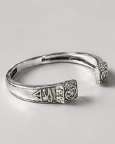Bygone Royal Bracelet