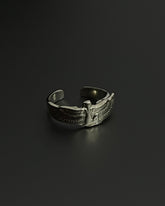 Pinky Isis Wings Royal Ring | SILVER