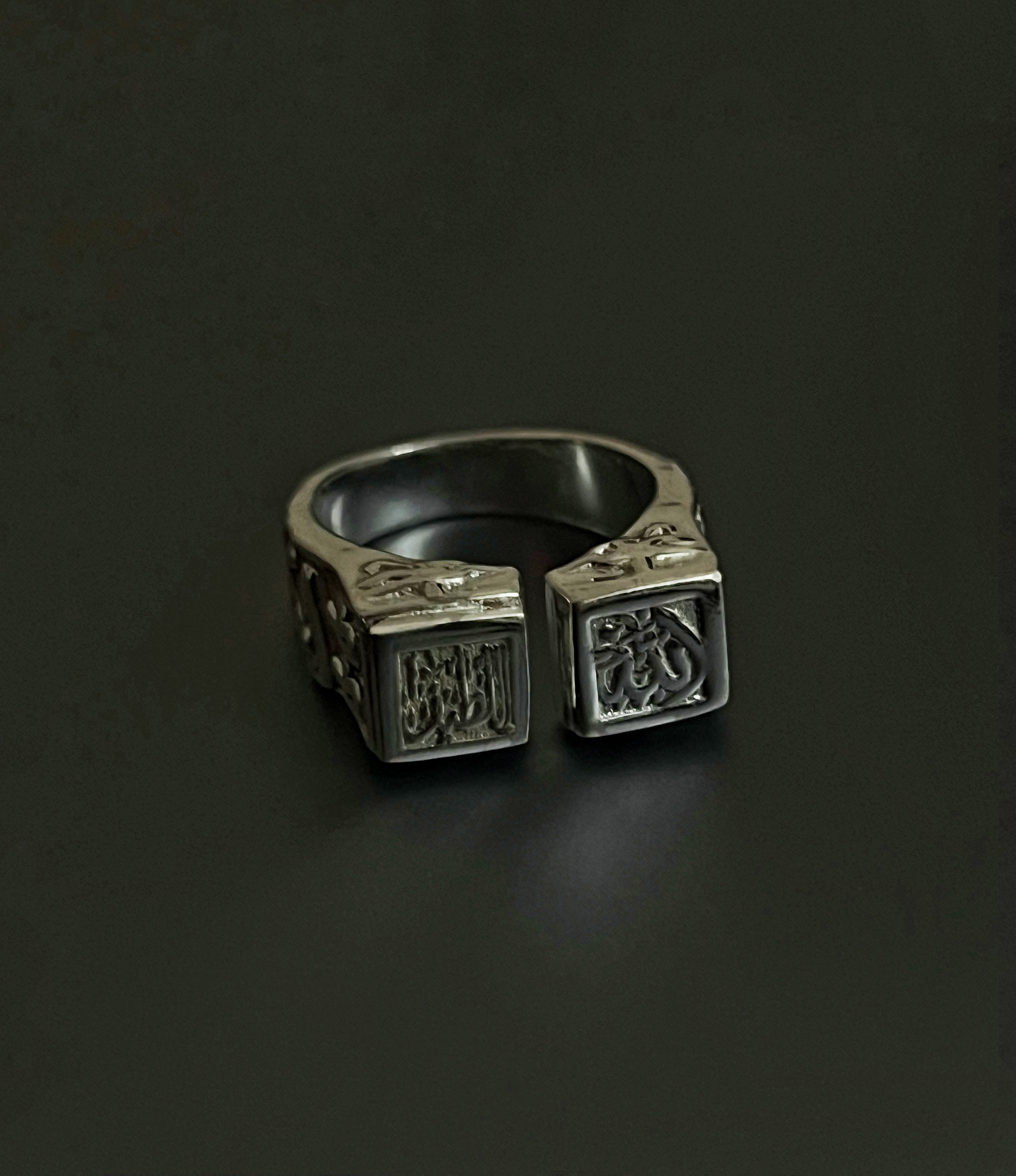 Bygone Royal Ring | Customize Two Names