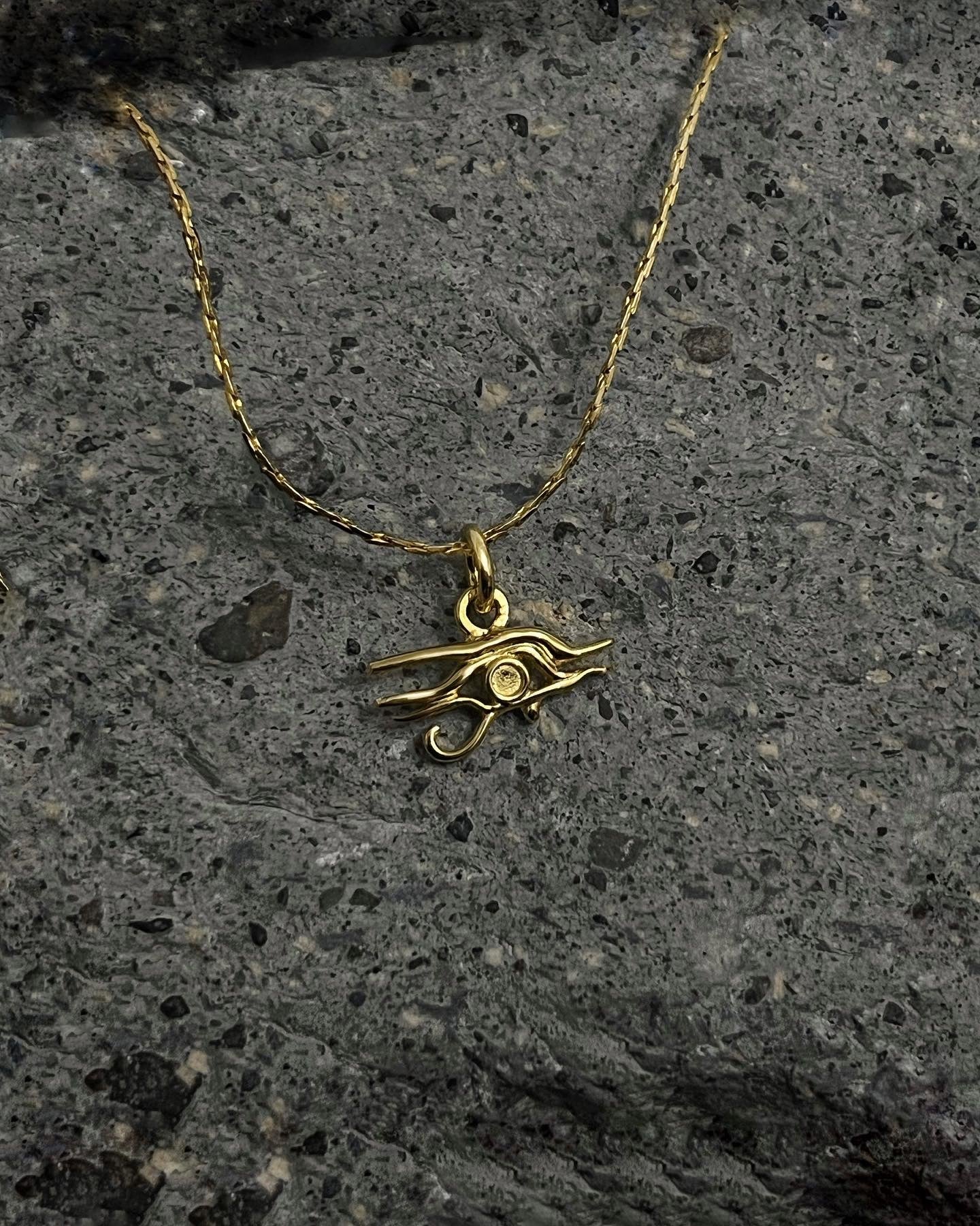 Minimalist Horus Eyes Necklace | Gold Vermeil