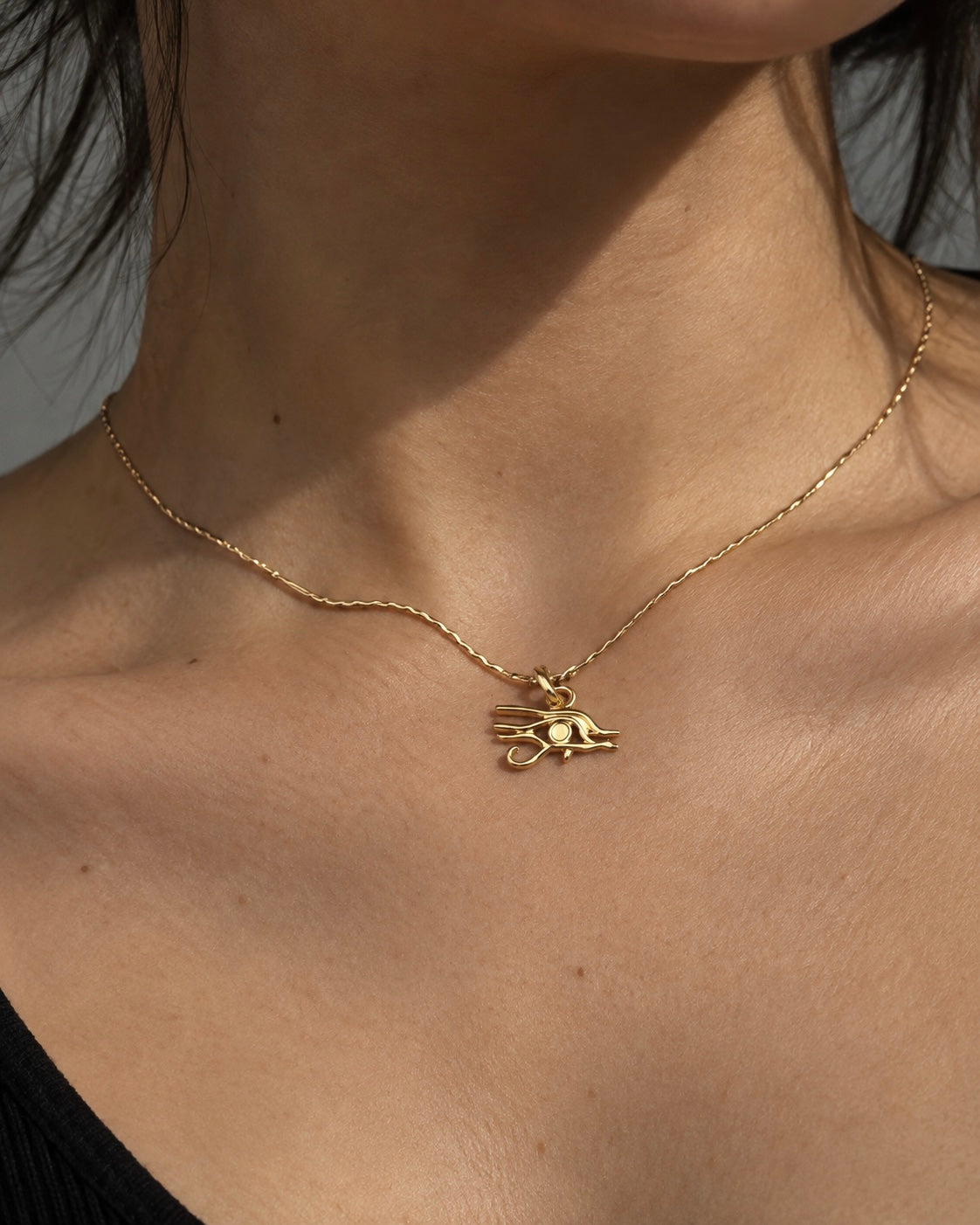 Minimalist Horus Eyes Necklace | Gold Vermeil