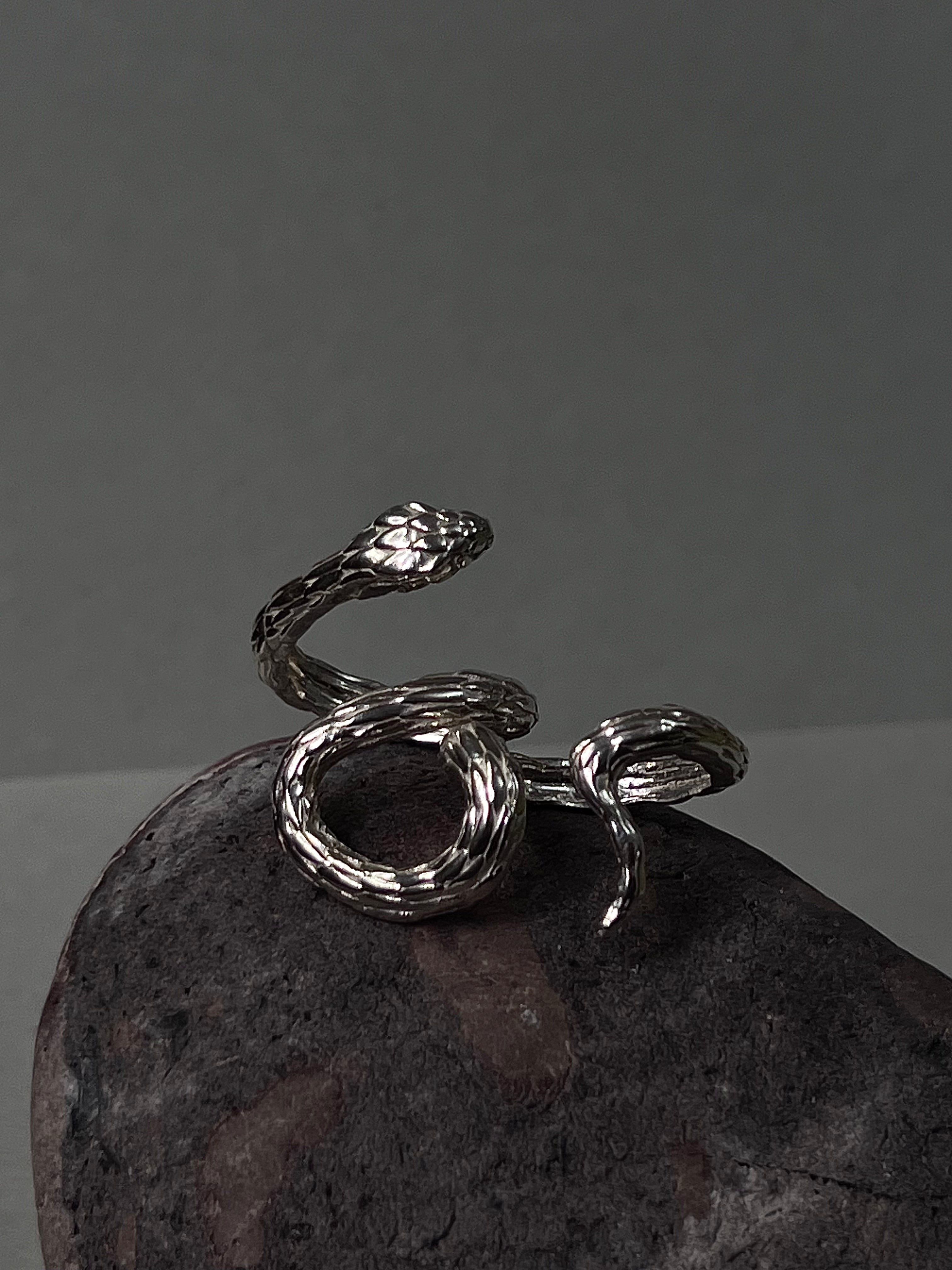 The Masterpiece Serpentine Ring