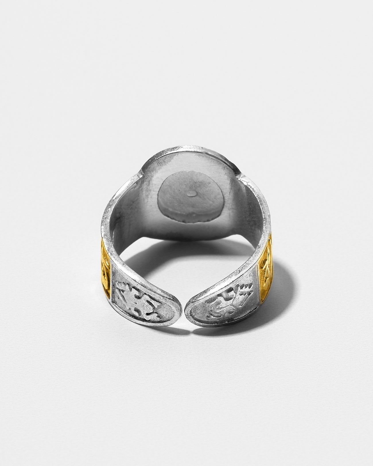 Horus Masterpiece Royal Ring | Golden Age