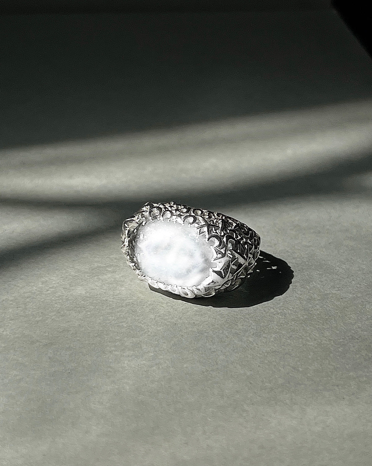 Masterpiece Ethereal Ring | Mother of Pearl | SILVER