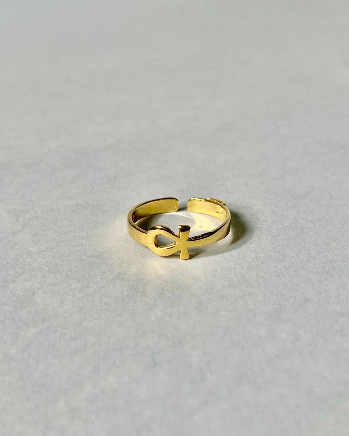 Simple Ankh Royal Ring | Gold Vermeil