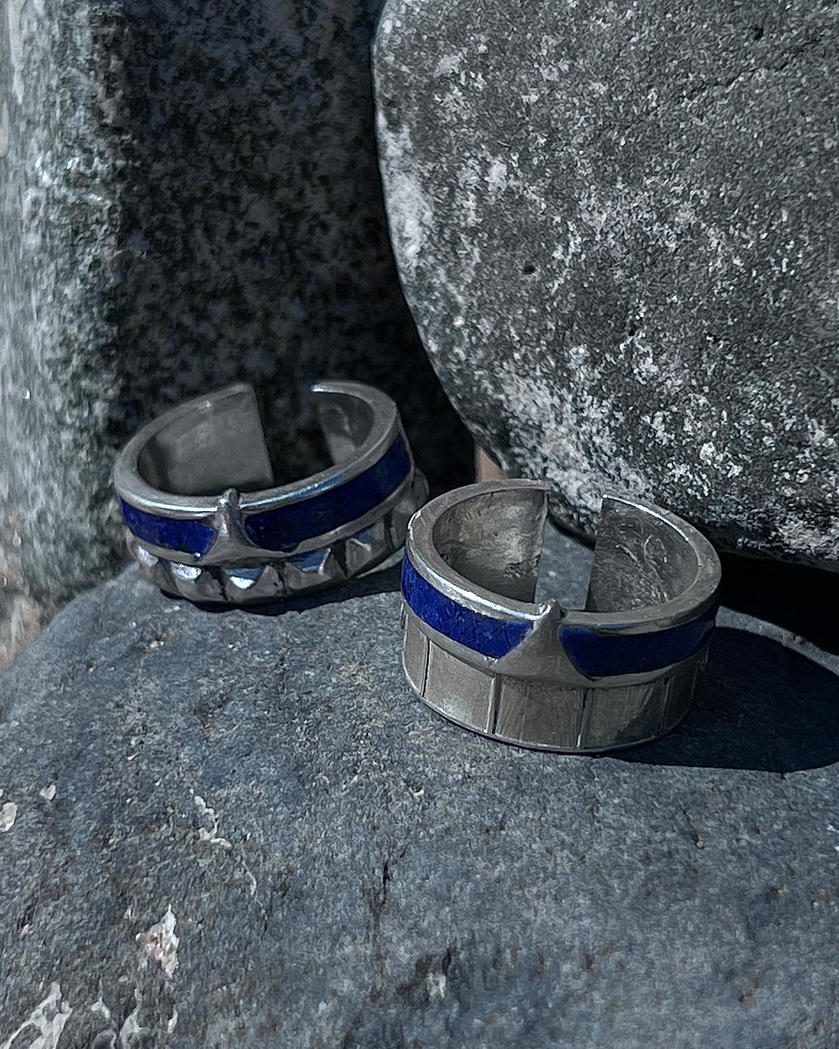 The Lapis Lazuli Pyramid Ring | SILVER